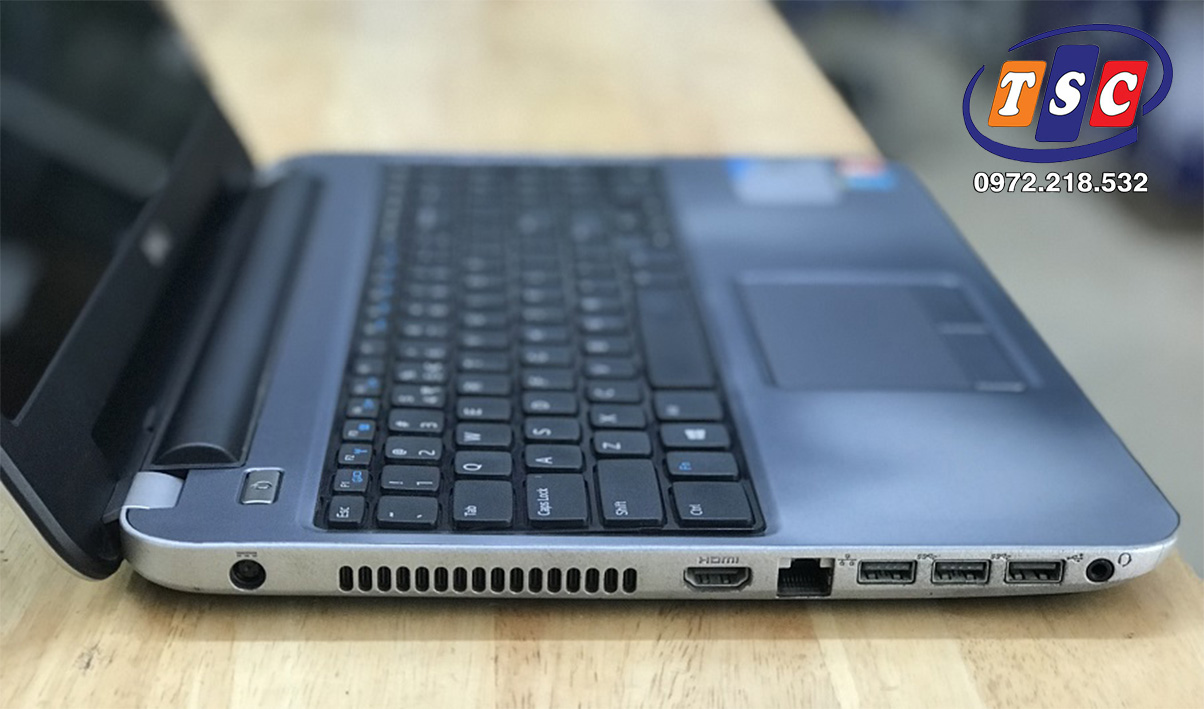 Dell Inspiron 5537| i5-4200U | RAM 4 GB |HDD 500GB | 15.6” HD | VGA AMD Raedon HD 8670M 2GB